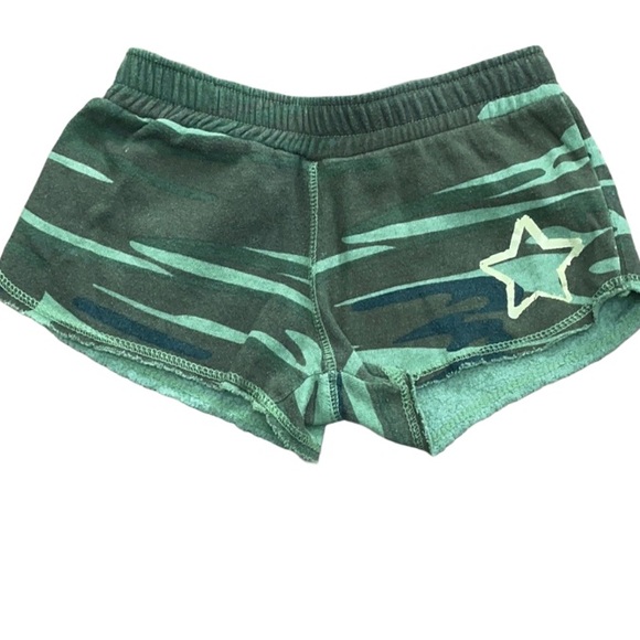 Vintage Havana Other - Vintage Havana Camo Print Shorts Girls size 14